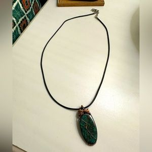 Turquoise pendant necklace